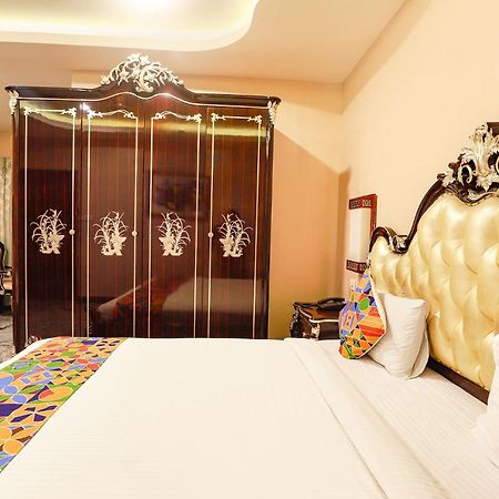 Fabhotel Nk Courtyard - Nr Guindy Industrial Estate Ченай Екстериор снимка